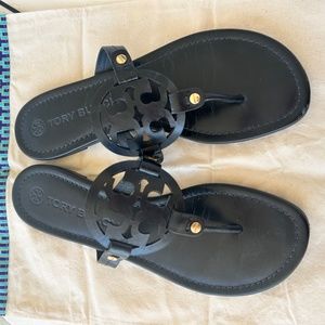 Tory Burch Miller black 10.5